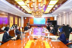 正在承歧的根本上寻求可操做的共识取架构