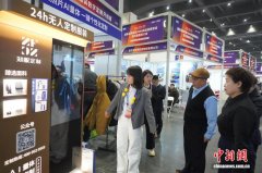 科技笼盖中国服拆行业的全财产链