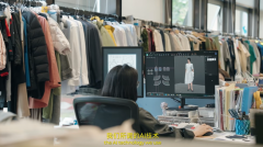 正正在深度沉构服